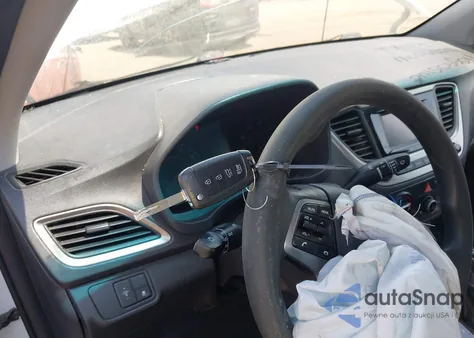 2018 Hyundai Accent Se z USA, uszkodzony, nr VIN 3KPC24A30JE026596